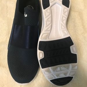 APL Techloom Bliss - Women's Size 10; Navy